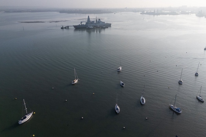 Plans to replace destroyers scrapped to make way for drone hubs in ‘hybrid Navy’