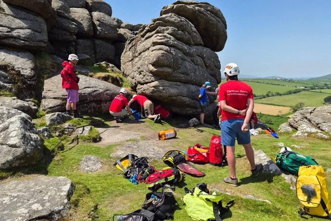 Girl rescued with Fairy liquid after getting leg stuck in rock for hours on Dartmoor