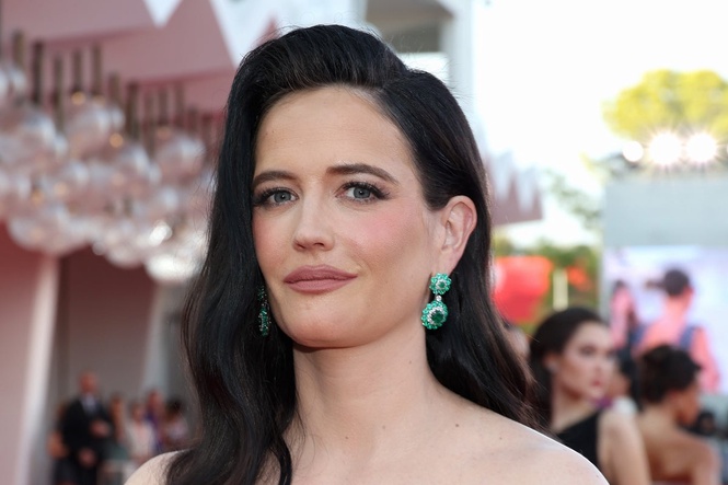 Casino Royale star Eva Green rushed to hospital after ‘nasty accident’ on Wednesday set