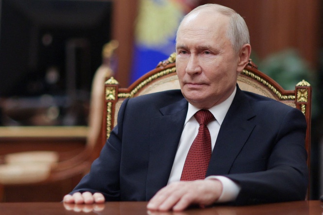 Ukraine-Russia war latest: Putin admits ‘problems’ in invasion and warns of fuel shortage from Kyiv’s strikes