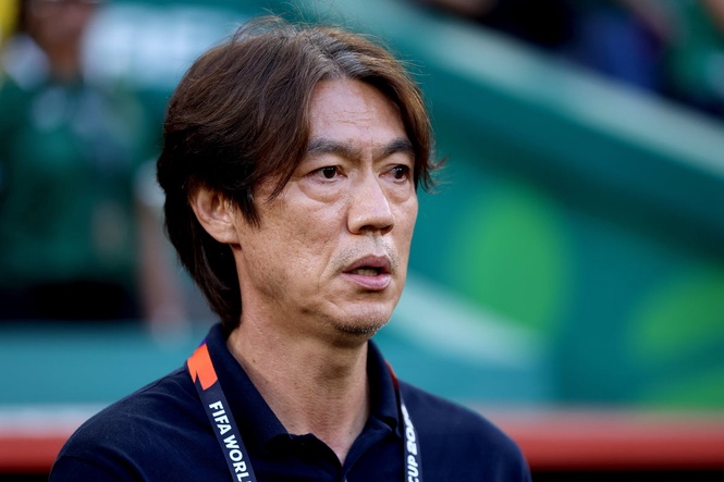 ‘Incapable’ South Korea manager quits in disgrace after president demands investigation into World Cup exit