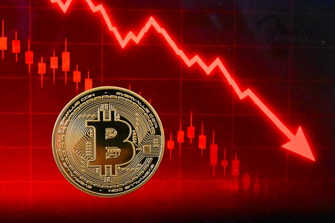Bitcoin plunges to year-low price as ‘crypto winter’ descends