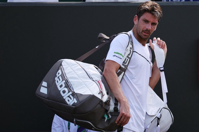Cameron Norrie loses to US debutant in Wimbledon thriller