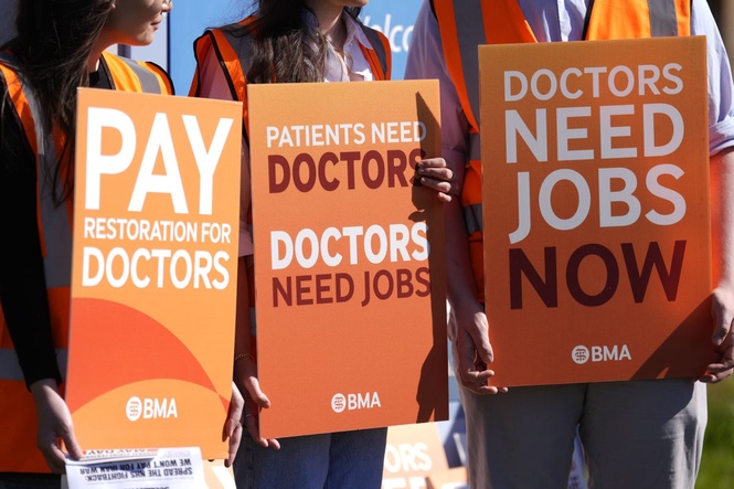 Deal to end resident doctor strikes to cost £200m this year – Murray