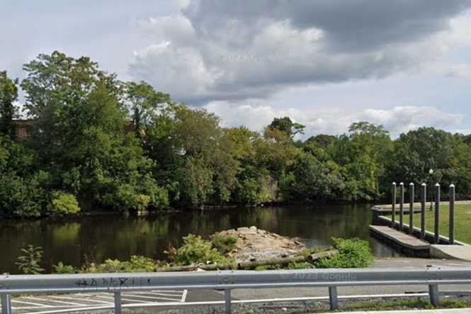 Three generations, including 2-year-old girl, killed during driving lesson after car plunges into river