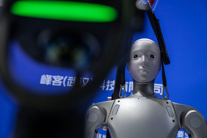 AI ‘cyber weapons’ could target America’s power grid, experts warn