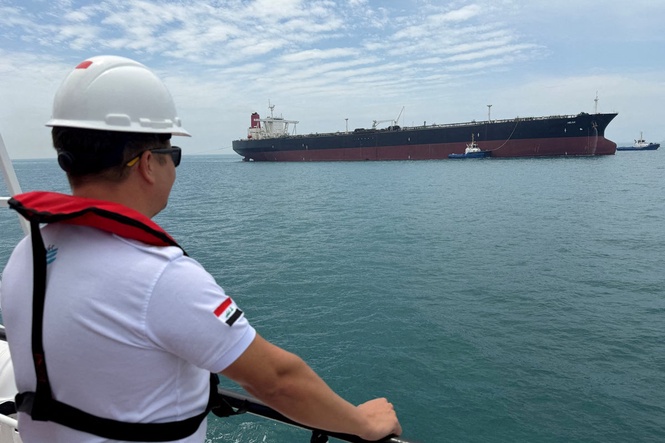 Oil prices fall to pre-war levels as Strait of Hormuz shipping slowly recovers