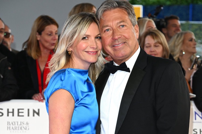 Actress Lisa Faulkner urges check-ups after breast cancer diagnosis