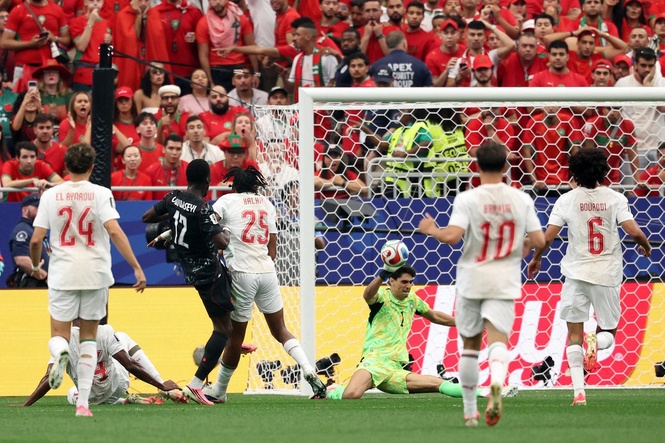 Canada v Morocco LIVE: World Cup latest score and updates as Ismael Saibari suffers major injury blow for Atlas Lions