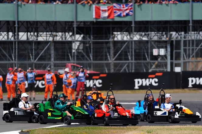 Lewis Hamilton backs down on threat to skip LEGO race as Fernando Alonso wins