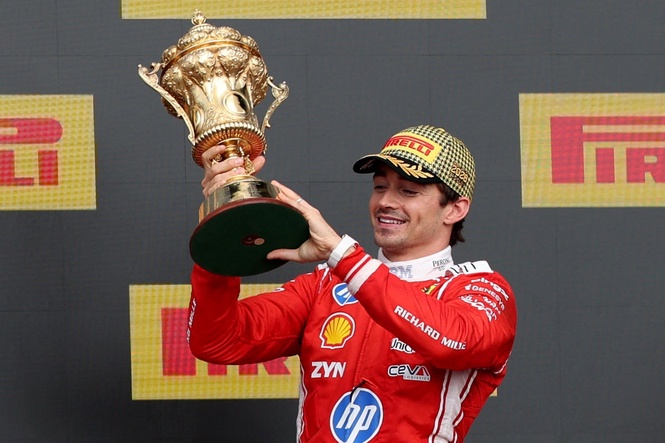 Charles Leclerc wins British Grand Prix after dramatic twist in world championship battle
