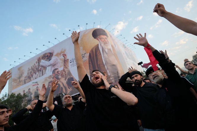 The top photos of the day by AP photojournalists