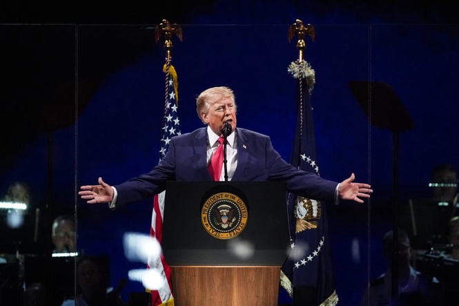 Trump’s July 4 crowd size keeps growing as president baselessly claims 422,000 were there to hear him speak
