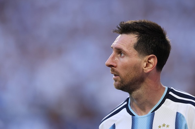 World Cup today: Messi v Salah as final last-16 games take place