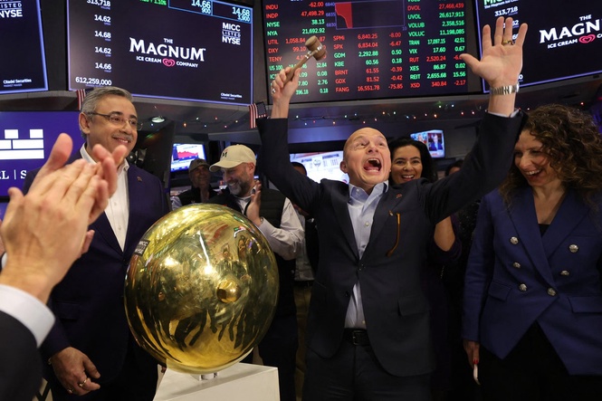 America created 1,200 new millionaires every day last year