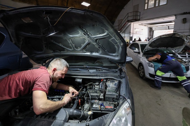 How Russian fuel shortages are changing the nation’s vehicles