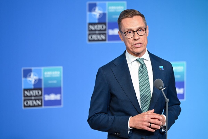 ‘Sort yourselves out, we need you!’: Finland’s president berates UK for changing PM again at Nato summit