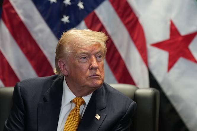 Bulletin PM briefing: Trump warns of more Iran strikes and Farage v Binface in Clacton