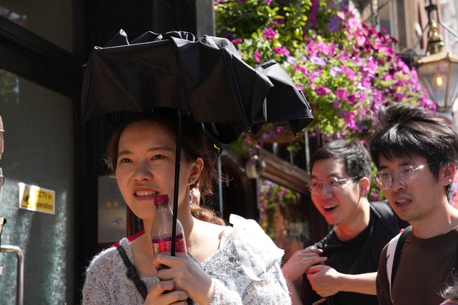 Fourth heatwave of summer to hit Britain within days