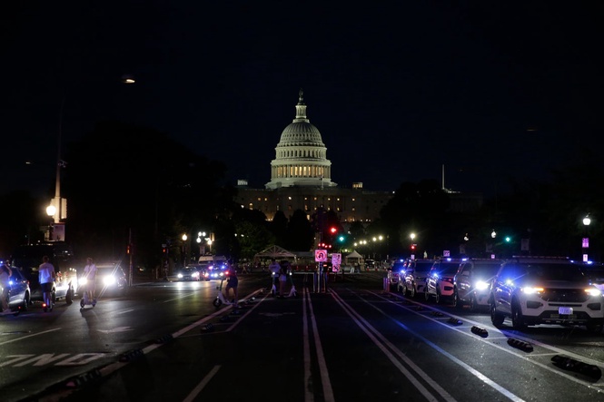 Judge sets February trial for man charged with planting pipe bombs on the eve of the Capitol riot