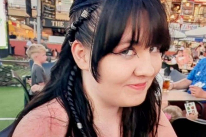Family pay tribute to ‘most beautiful’ girl, 14, found dead in park