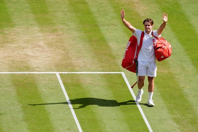 Tennis fans praise ‘amazing’ Arthur Fery after Wimbledon semi-final defeat