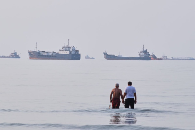Oil prices surge after Trump announces cargo toll in Strait of Hormuz