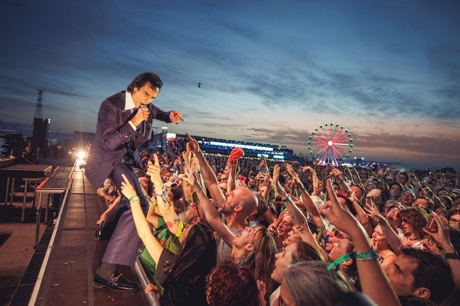 Mad Cool Festival 2026, review – Revellers worship our rock saviours Nick Cave, Lorde and Florence Welch