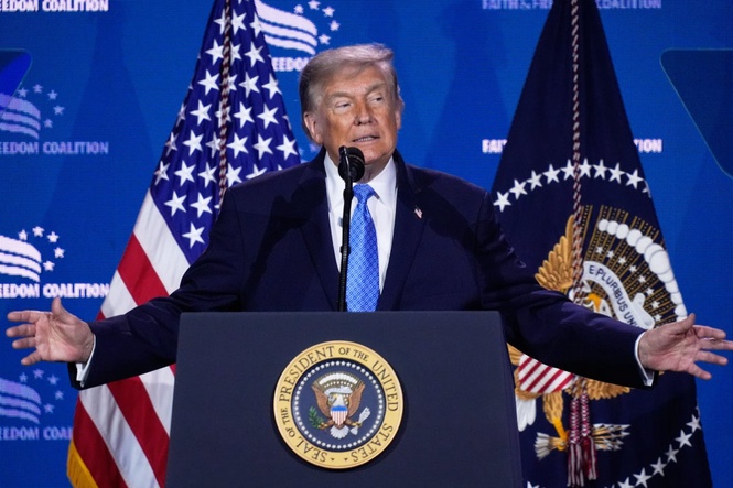 Trump backs down over threat to levy tolls on shipping in Strait of Hormuz