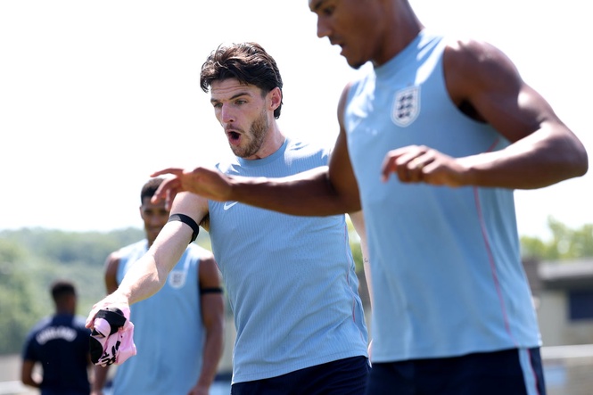 England v Argentina LIVE: Thomas Tuchel handed huge fitness boost before press conference