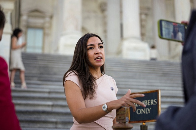 AOC calls out Susan Collins’ claims about ICE after deadly Maine shooting of innocent man: ‘Wrote the blank check’
