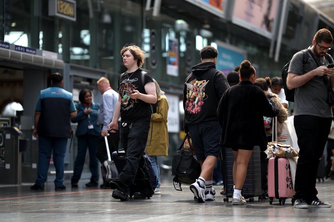 Train stations to undergo major changes in fare dodger crackdown