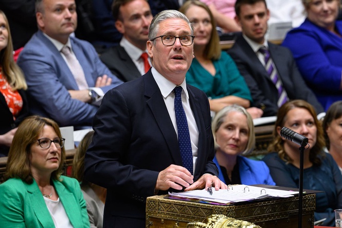Starmer delivers final answer in PMQs as Reeves fights back tears