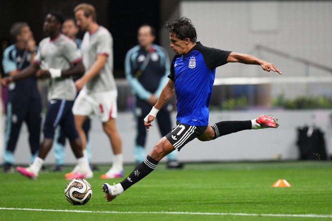 Giuliano Simeone: The Argentina winger facing England 28 years after his father got David Beckham sent off