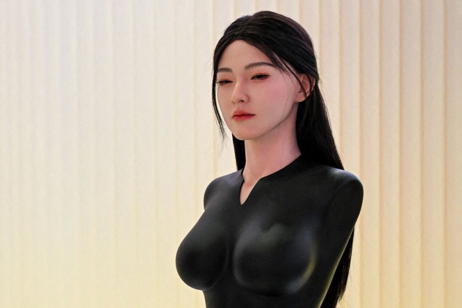 China cracks down on AI girlfriends, leaving users heartbroken