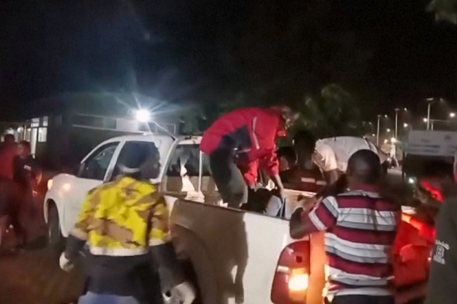 At least 20 children and 1 adult killed in a Uganda elementary school bus crash