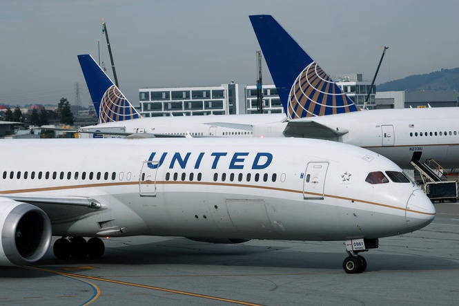 United Airlines forced to clarify ticket policy after internal memo sparked confusion