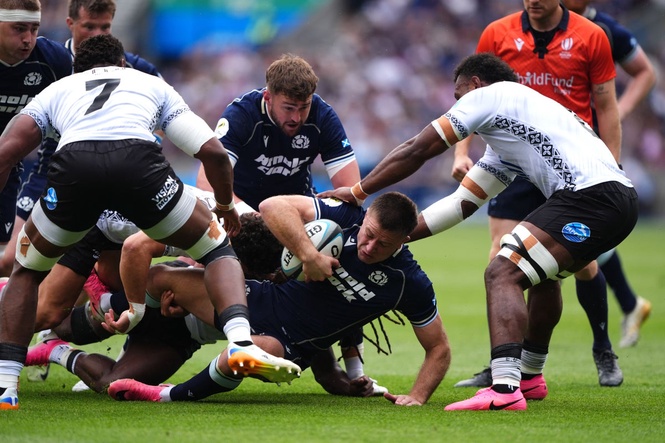Jamie Dobie double sparks fightback as Scotland overcome Fiji challenge