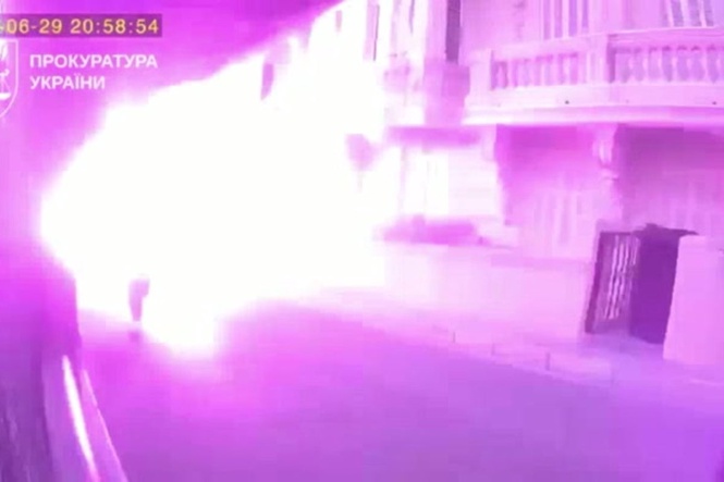 Monaco parcel bomb attack on Ukrainian tycoon captured on surveillance camera