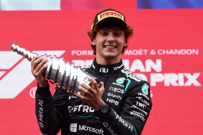 Kimi Antonelli extends F1 title lead after emotional George Russell crashes out