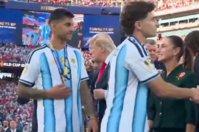 Argentina’s Cristian Romero snubs Trump handshake at World Cup final