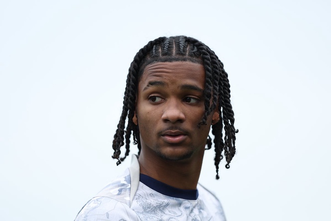 Tynan Thompson: Manchester United sign young Tottenham prospect in deal worth up to £8m