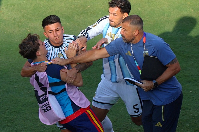 Was Leandro Paredes sent off against Spain? Update issued as Fifa launch investigation into post-match brawl