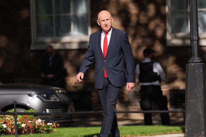 Who has Andy Burnham picked to be in his Cabinet?