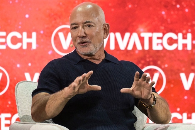 Jeff Bezos ‘approached’ to join consortium in talks over Liverpool investment