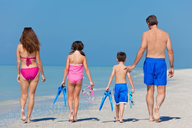Almost half of UK holidaymakers stress about money while on holiday
