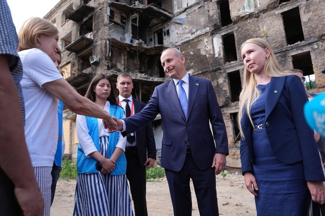 We hid in the bathroom, Irish premier told as he meets people in bomb-hit Kyiv