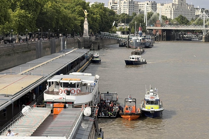 Police vessel carrying armed officers crashes on Thames