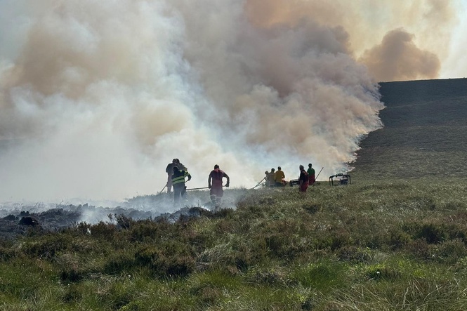 Cairngorms wildfire: Locals say response came too late as ‘apocalyptic’ smoke draws near