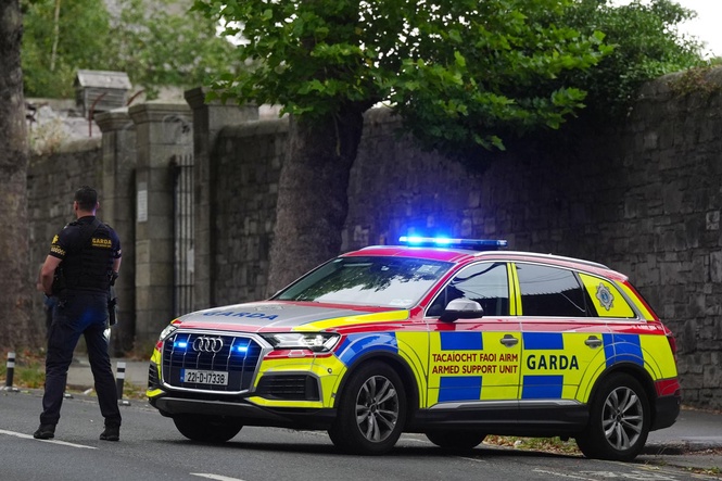 Woman and man charged in relation to bomb at Irish border remanded in custody